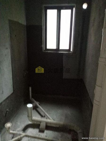 急售千禧河畔88变129户型只要60万